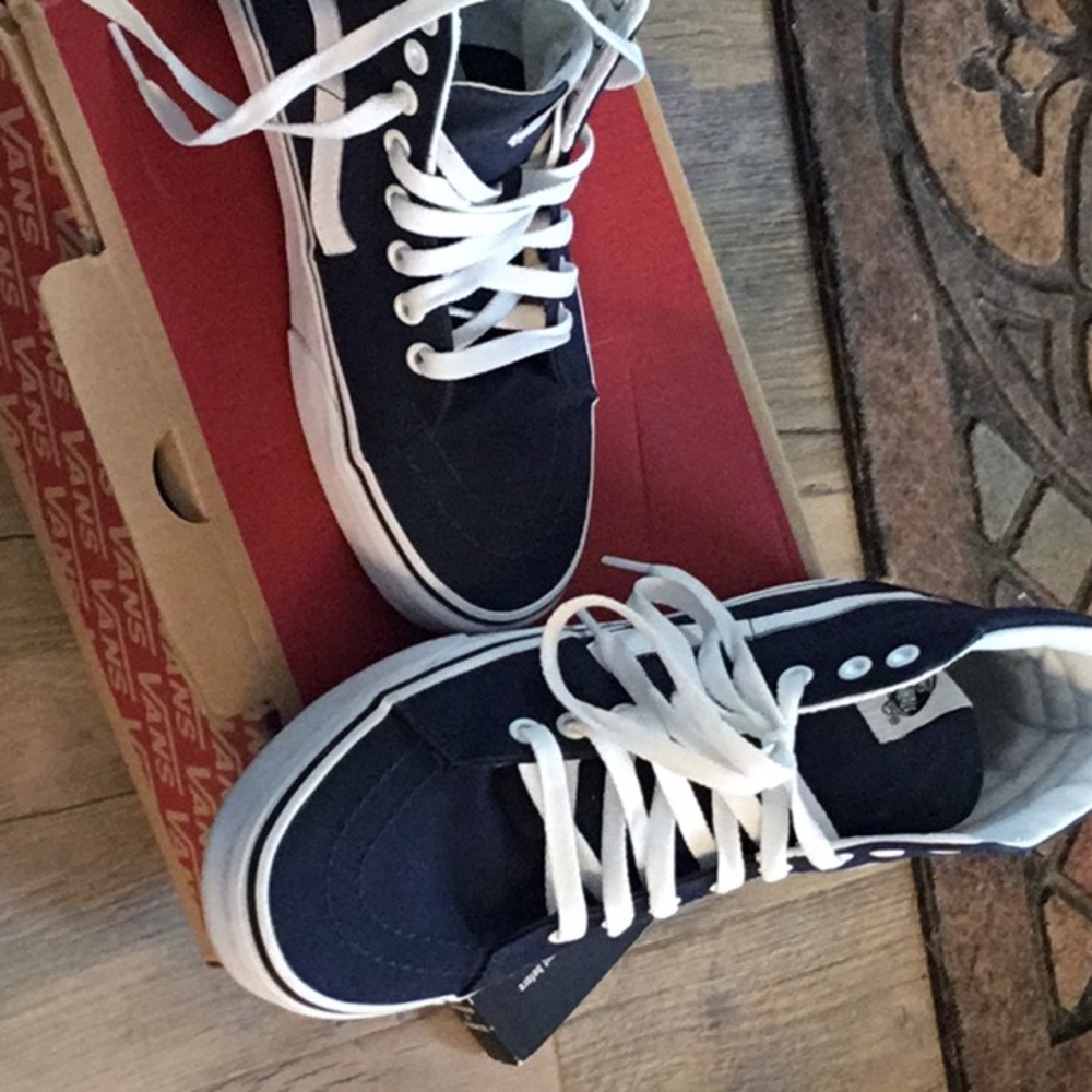 Vans Tennis Shoes